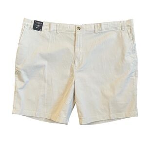 Roundtree & Yorke Men's The Cloud Shorts Flat Front Khaki Shorts